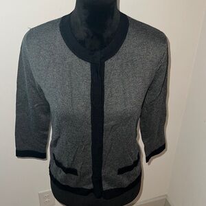 14Th & Union Sz S gray black‎ edges snap on buttons light cropped cardigan